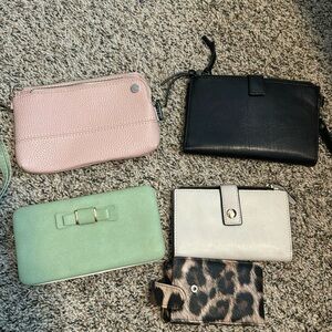 Wallet/ wristlet lot